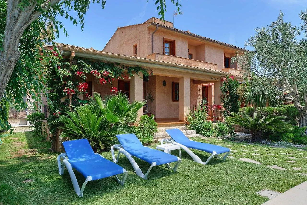 Can Cisco Villa Pollenca Spain